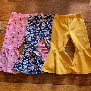 Set of 3 bell bottom leggings